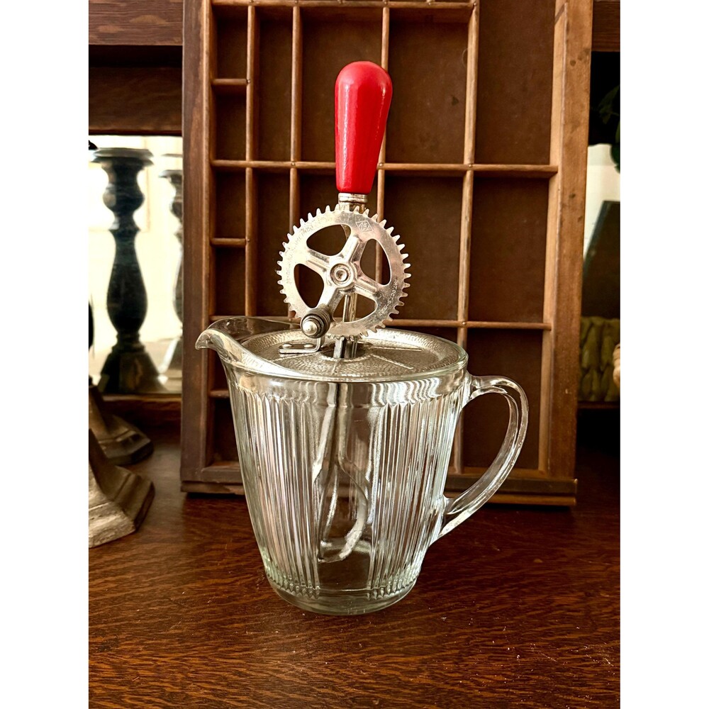 Vintage Hand Crank Mixer EKCO Chicago 639 Glass Pitcher A&J 1923 Egg Beater